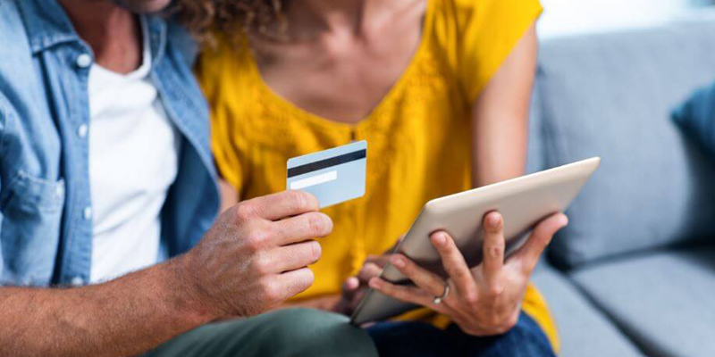 Dia dos namorados movimenta R$ 2 bi no e-commerce brasileiro
